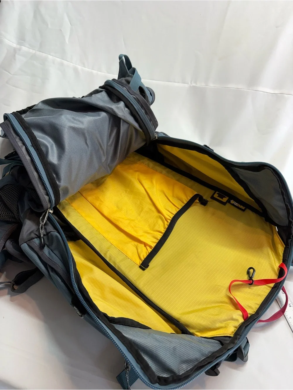 Mountainsmith Blue-Gray Approach 35 Travel Backpack